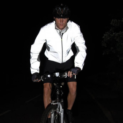 Vollständig reflektierende Windjacke