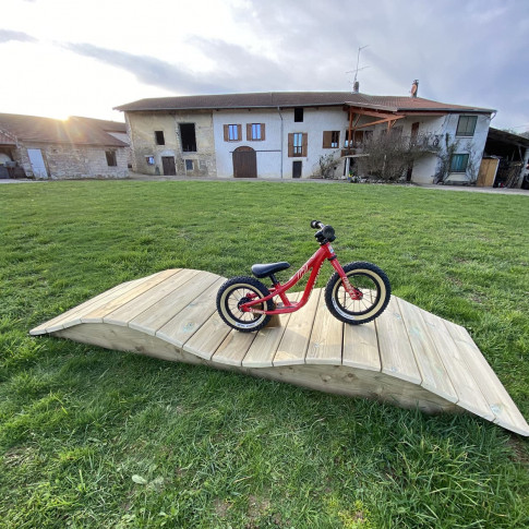 Doppelwelle für Kinder-Fahrradparcours